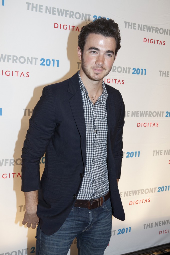 Kevin Jonas sleeps in a different room than his wife sleeps in.